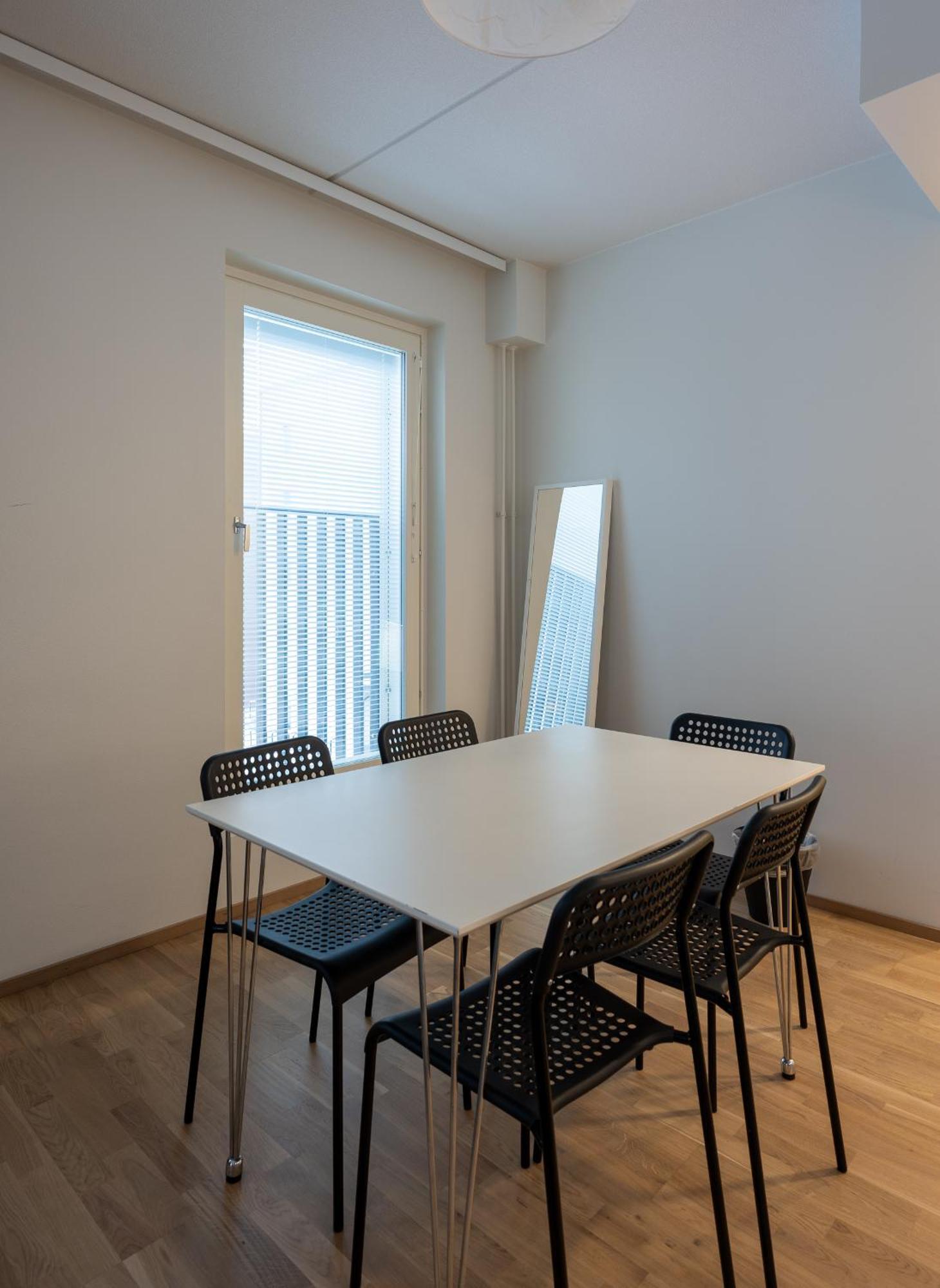 Easy Stay Rooms & Apartments Near Airport Vantaa Eksteriør billede